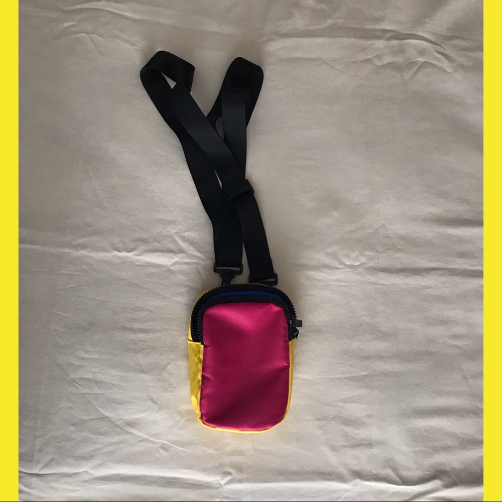 MULTI-COLOR SIDE BAG